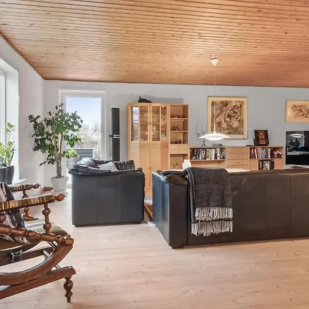 3 Bedroom Amazing In 度假居 Skals